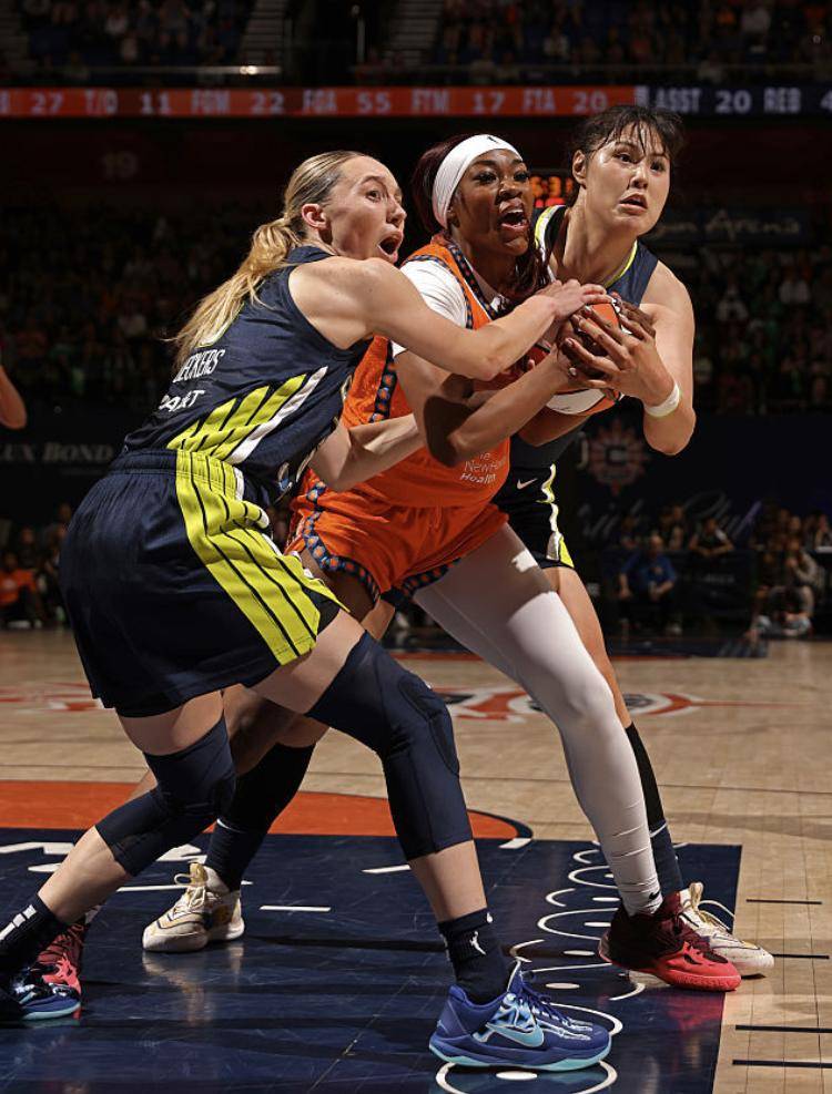 AG官网-WNBA-李月汝10分8篮板飞翼末节逆转王牌未果(李月汝 集锦)